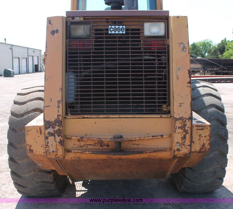 image for item K8870 1995 Case 721B wheel loader