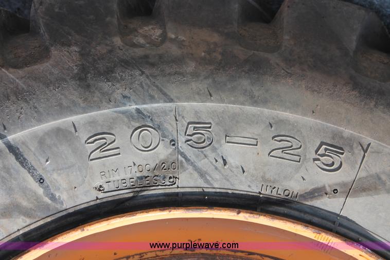 image for item K8870 1995 Case 721B wheel loader