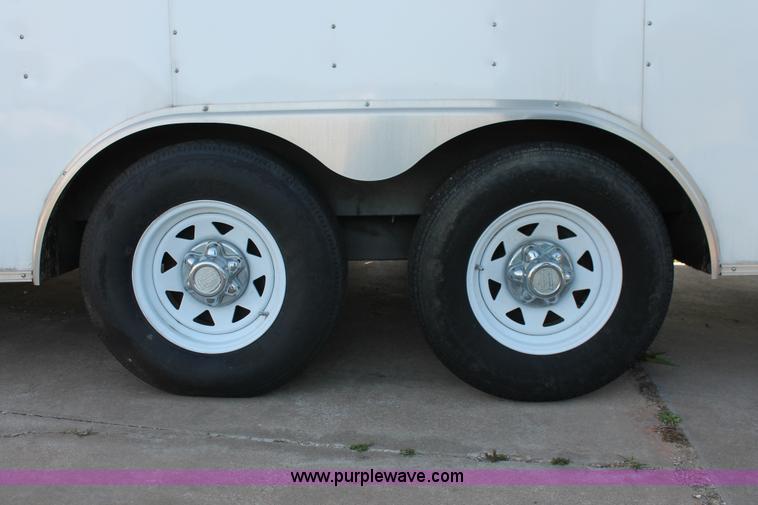 image for item K8998 2010 Haul Mark RT85X24WT3 enclosed race car cargo trailer