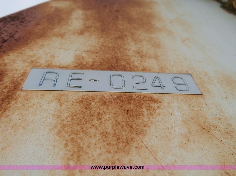 image for item L2039 P & H Omega 122 crane