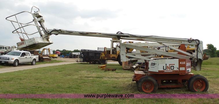 image for item L2040 Snorkelift UNO41E scissor lift