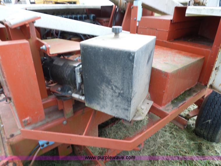 image for item L2040 Snorkelift UNO41E scissor lift