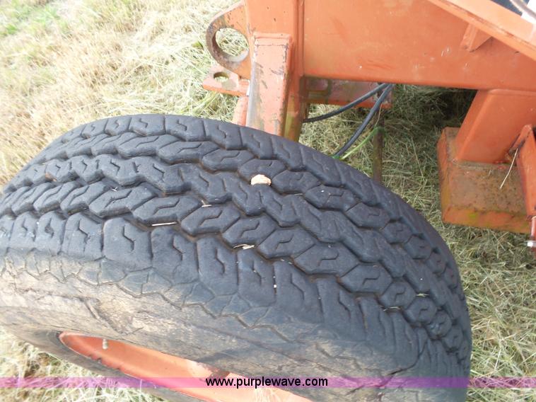 image for item L2040 Snorkelift UNO41E scissor lift