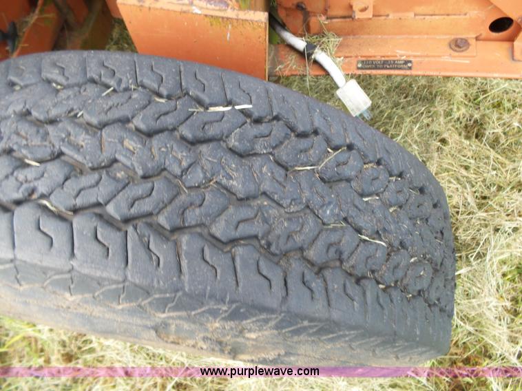 image for item L2040 Snorkelift UNO41E scissor lift