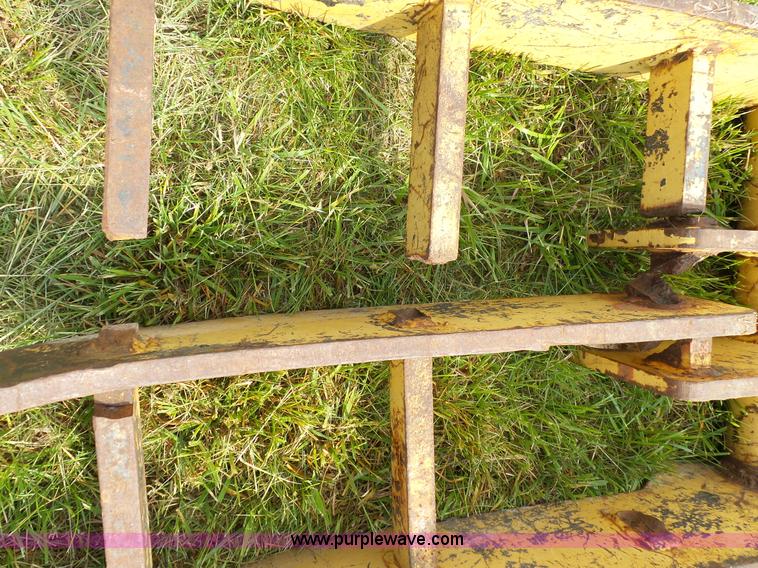 image for item L2041 Excavator thumb