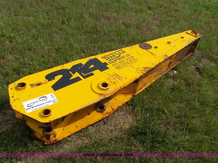 image for item L2042 JCB backhoe extendable stick