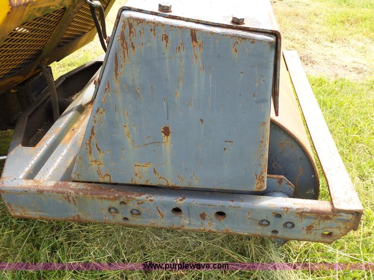 image for item L2043 Stone AVR4000 vibratory double drum roller