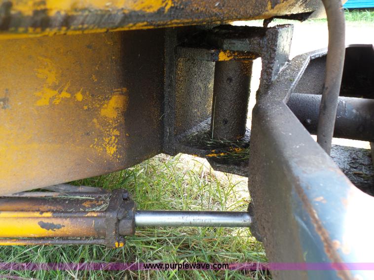 image for item L2043 Stone AVR4000 vibratory double drum roller