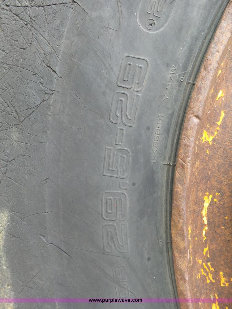 image for item L2044 International 433 Pay Scraper conventional scraper