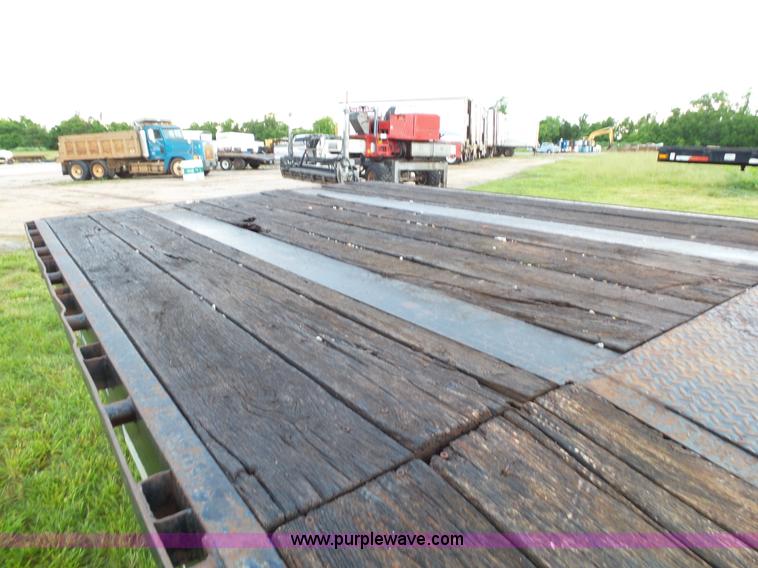 image for item L2049 1999 Cherokee 8553 equipment trailer