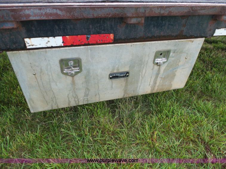 image for item L2049 1999 Cherokee 8553 equipment trailer