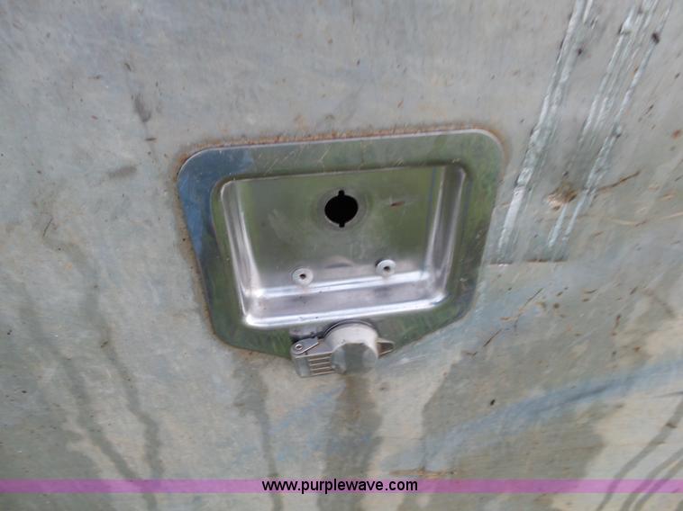 image for item L2049 1999 Cherokee 8553 equipment trailer