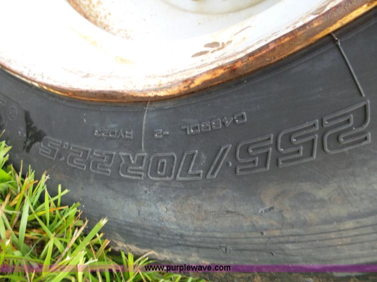 image for item L2049 1999 Cherokee 8553 equipment trailer