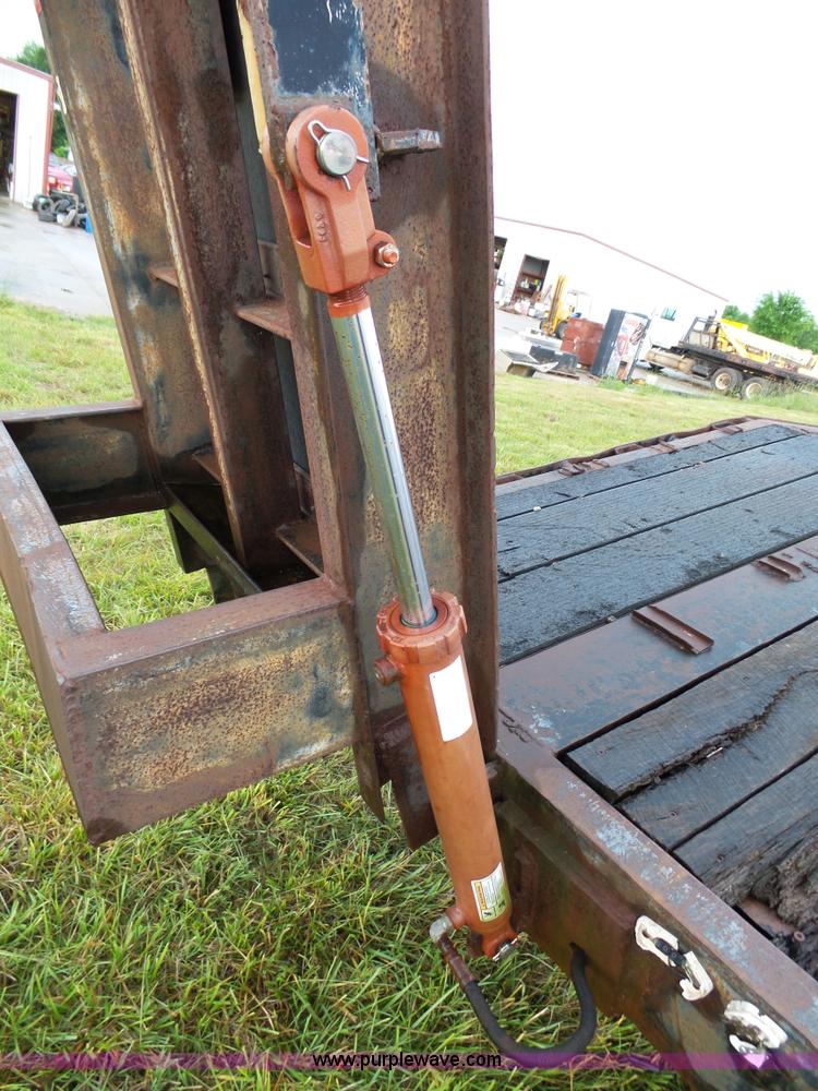 image for item L2049 1999 Cherokee 8553 equipment trailer