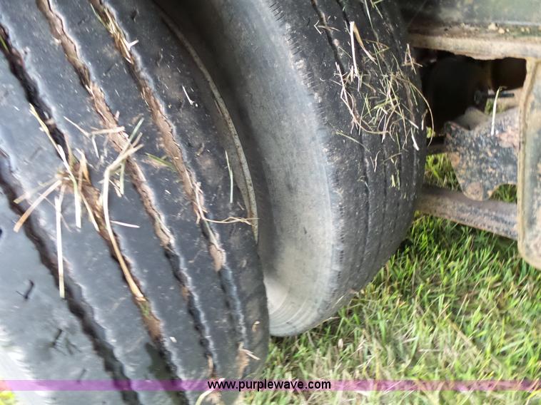 image for item L2049 1999 Cherokee 8553 equipment trailer