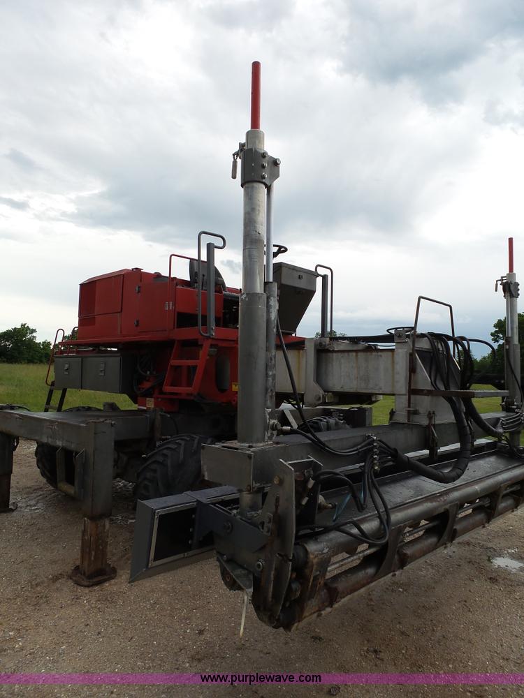 image for item L2051 1994 Somero S-240 laser screed