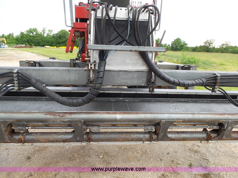 image for item L2051 1994 Somero S-240 laser screed