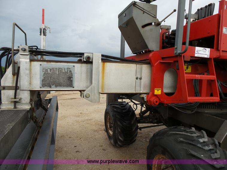 image for item L2051 1994 Somero S-240 laser screed