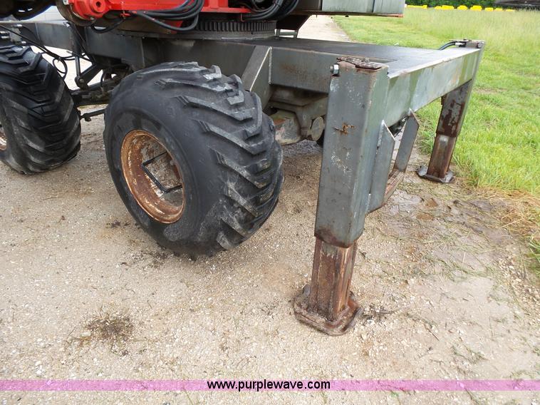 image for item L2051 1994 Somero S-240 laser screed