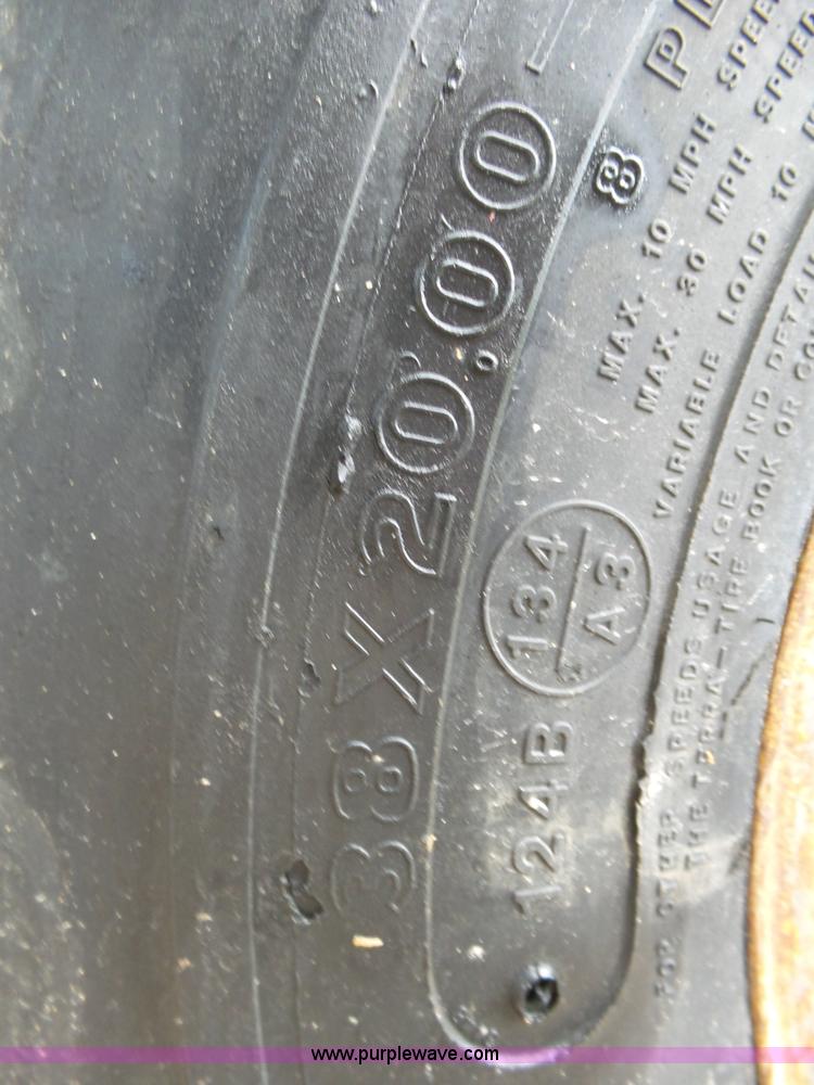 image for item L2051 1994 Somero S-240 laser screed