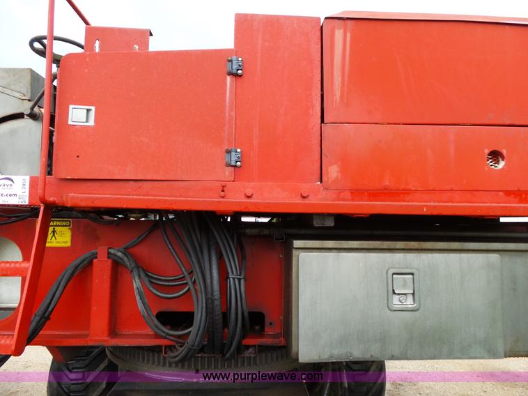 image for item L2051 1994 Somero S-240 laser screed