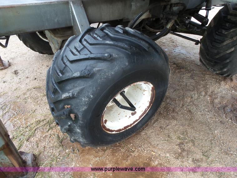 image for item L2051 1994 Somero S-240 laser screed