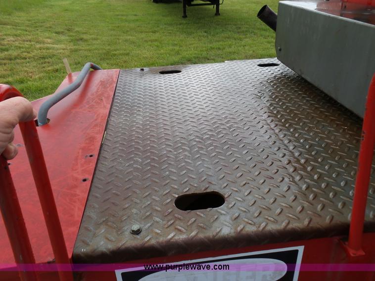 image for item L2051 1994 Somero S-240 laser screed