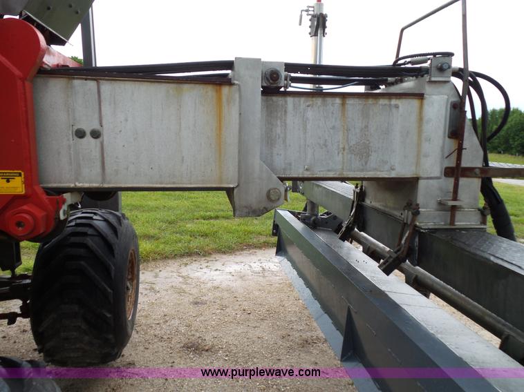 image for item L2051 1994 Somero S-240 laser screed