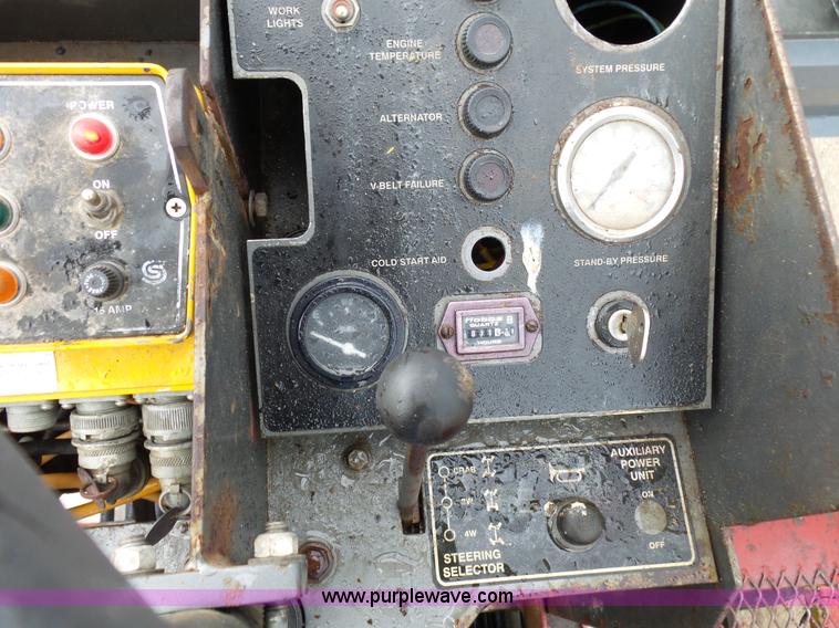 image for item L2051 1994 Somero S-240 laser screed