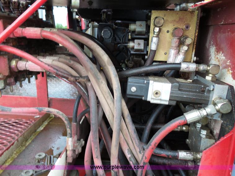 image for item L2051 1994 Somero S-240 laser screed