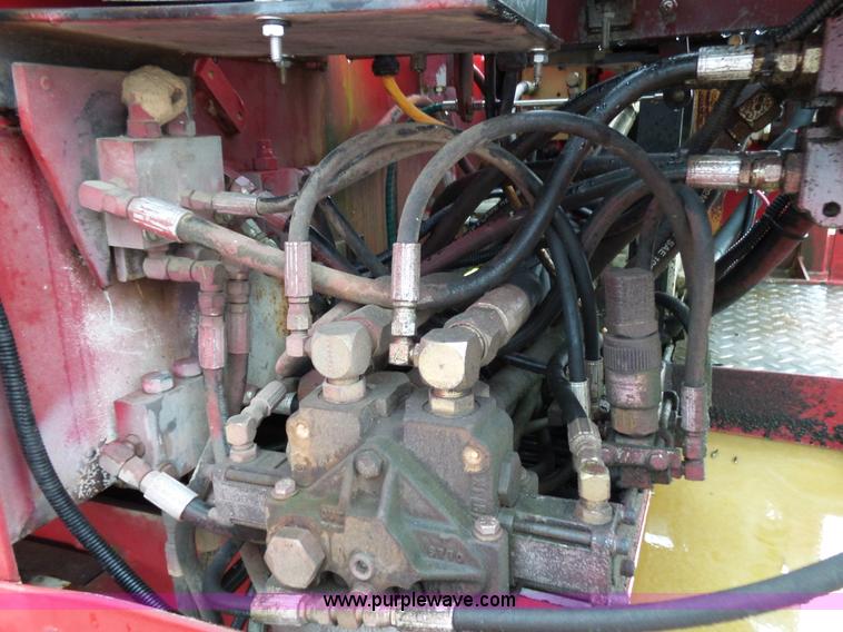 image for item L2051 1994 Somero S-240 laser screed