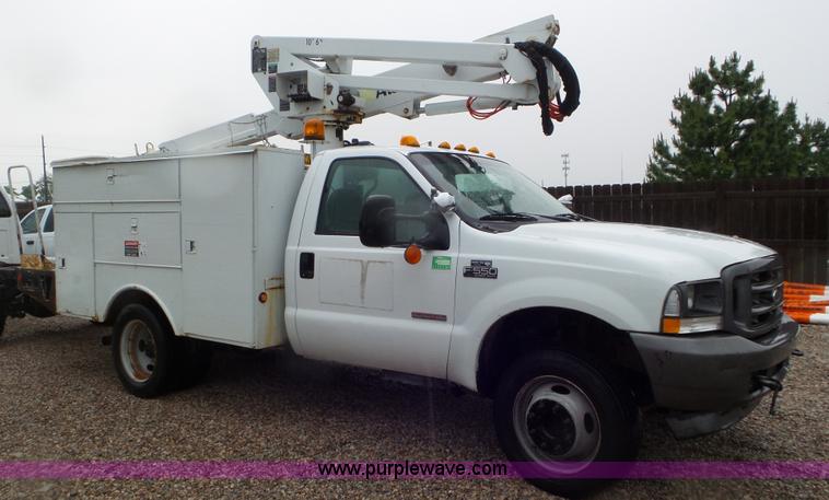 image for item L2069 2003 Ford F550 Super Duty bucket truck