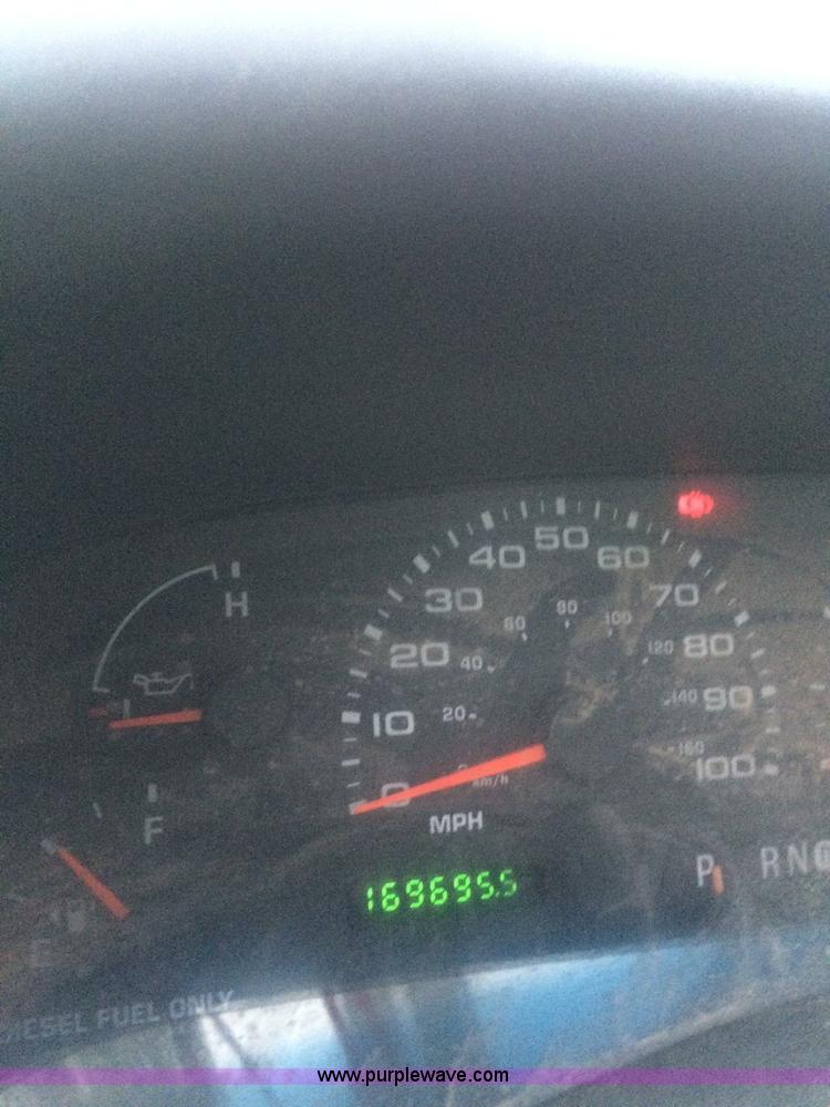 image for item L2069 2003 Ford F550 Super Duty bucket truck