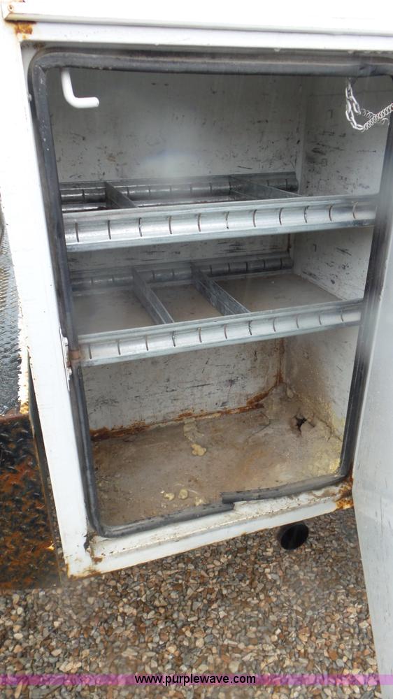 image for item L2069 2003 Ford F550 Super Duty bucket truck