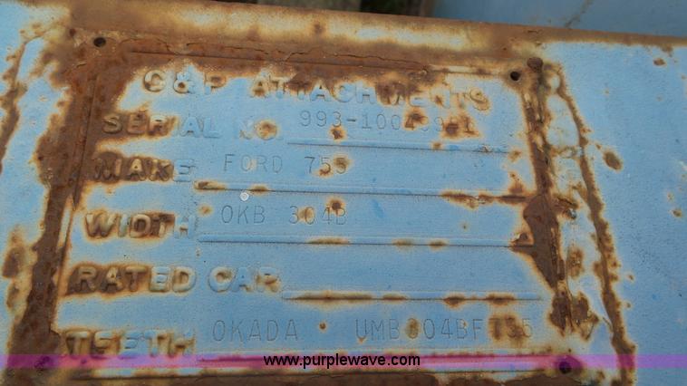 image for item L2074 Okadu 304B hydraulic breaker