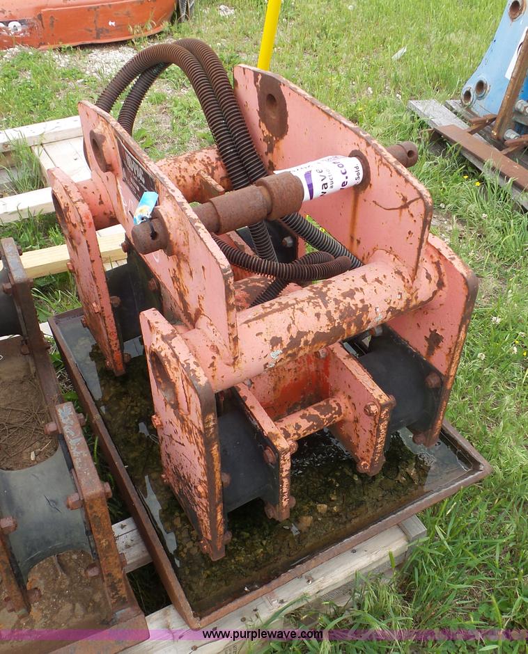 image for item L2075 Allied 8700B Ho-Pac vibrator compactor