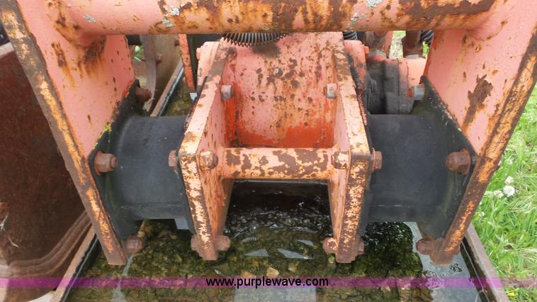 image for item L2075 Allied 8700B Ho-Pac vibrator compactor