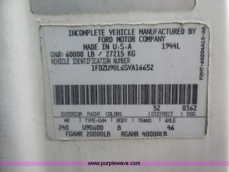 image for item L2750 1995 Ford LT9000 mixer truck