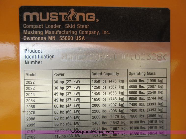 image for item L2760 Mustang 2099 skid steer