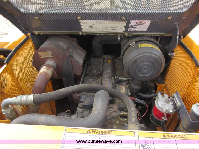 image for item L2760 Mustang 2099 skid steer