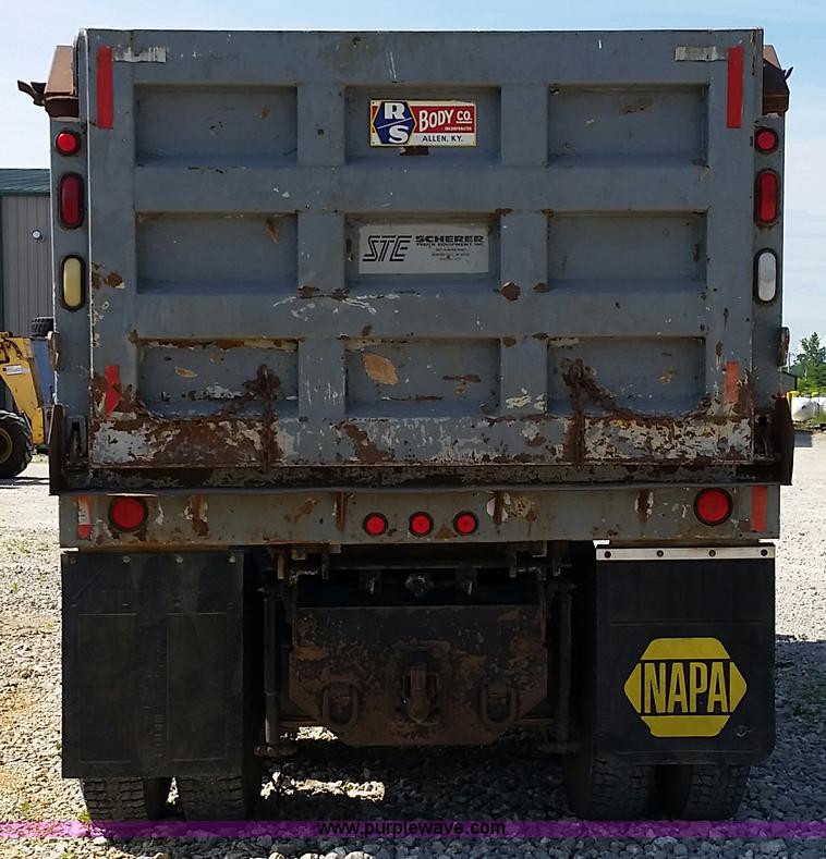 image for item L2775 1996 Western Star 49645 dump truck