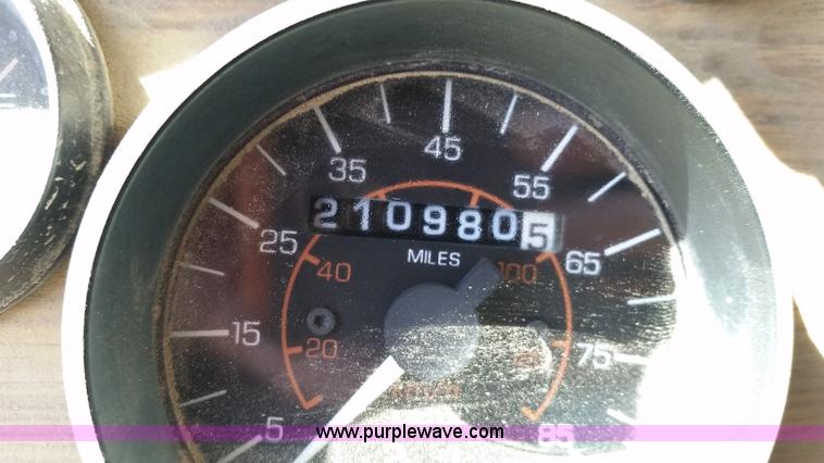 image for item L2775 1996 Western Star 49645 dump truck