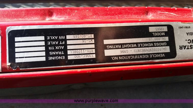 image for item L2775 1996 Western Star 49645 dump truck