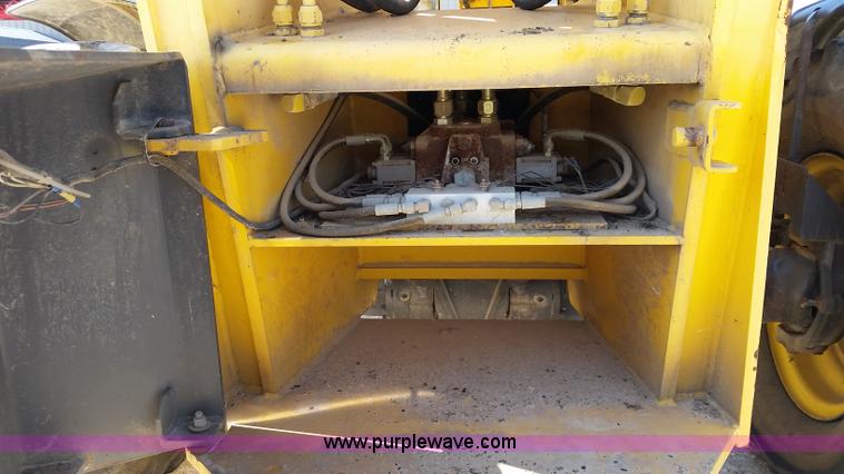 image for item L2776 1999 Gehl DL6H40 telehandler