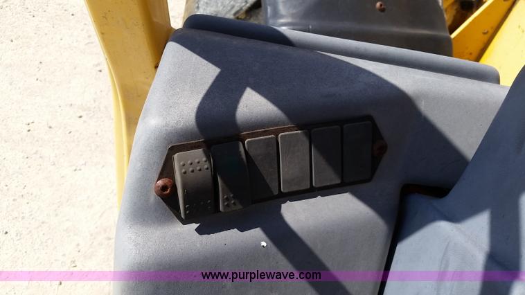 image for item L2776 1999 Gehl DL6H40 telehandler