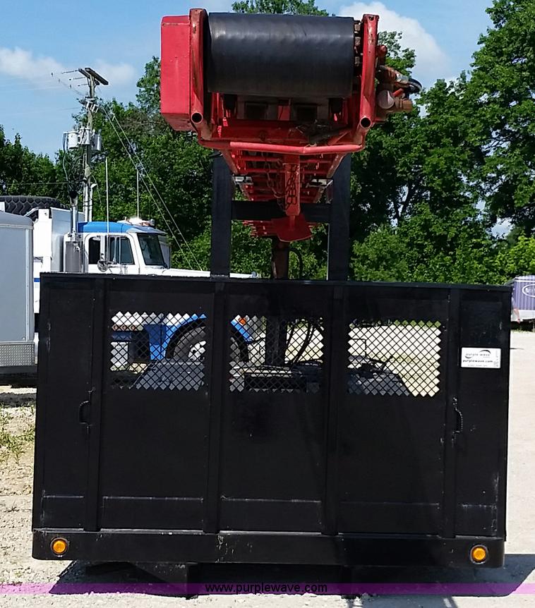 image for item L2777 Shingle conveyor bed