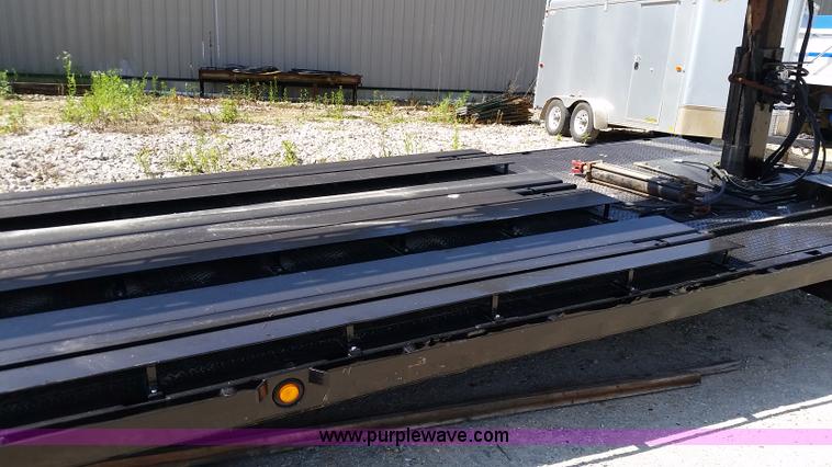 image for item L2777 Shingle conveyor bed