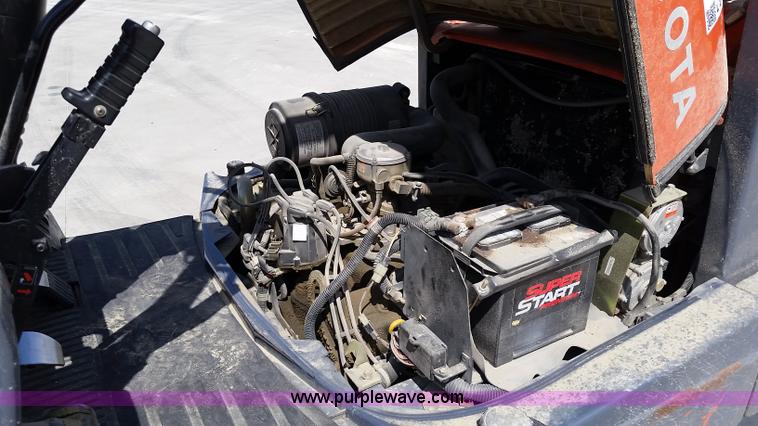 image for item L2779 Toyota 52-6FGGU36 forklift