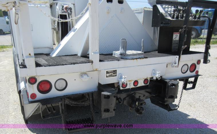 image for item L2830 2002 Sterling M7500 Acterra digger derrick truck