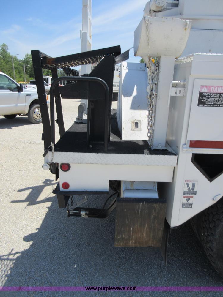 image for item L2830 2002 Sterling M7500 Acterra digger derrick truck